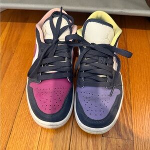 Multicolor Low-Top Sneakers
